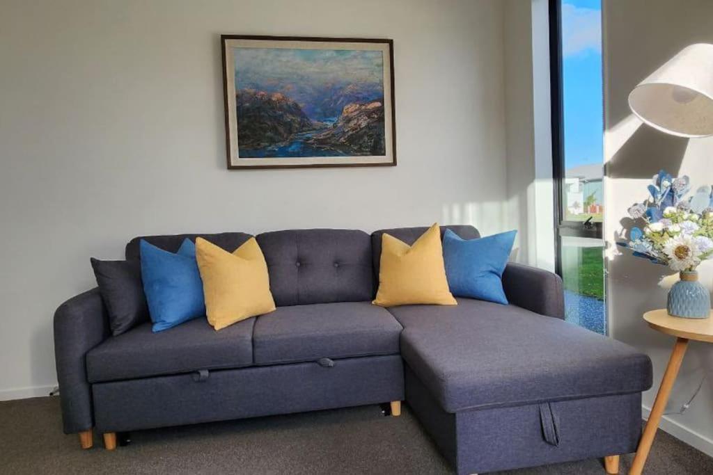 Cozy Retreat On Serene Street Χάμιλτον Εξωτερικό φωτογραφία